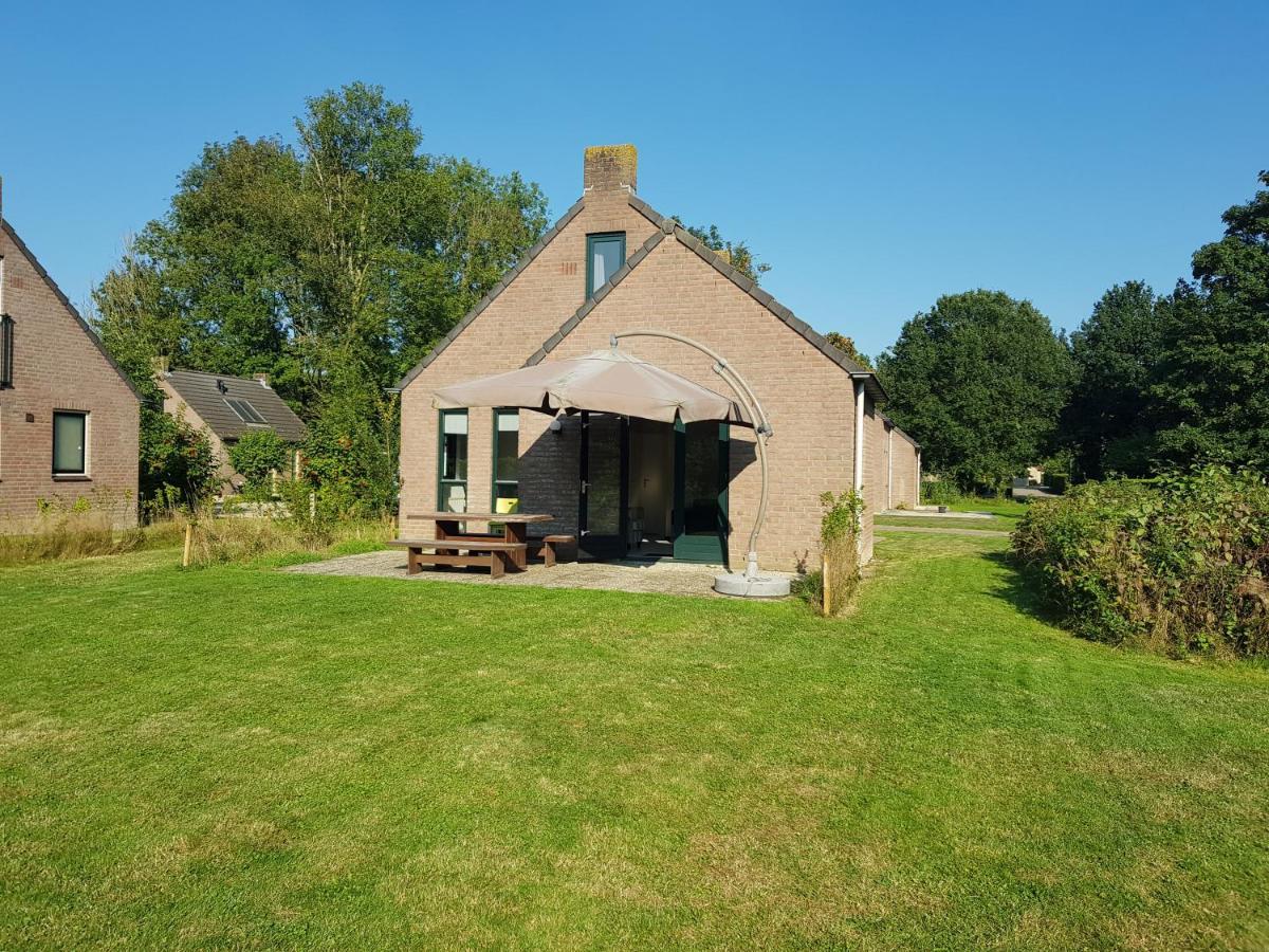 Villa Recreatiewoning Maas En Waal 92 à Ewijk Extérieur photo