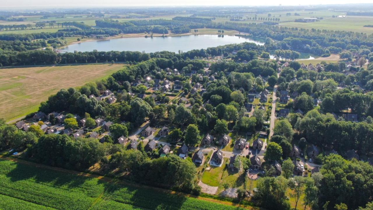 Villa Recreatiewoning Maas En Waal 92 à Ewijk Extérieur photo